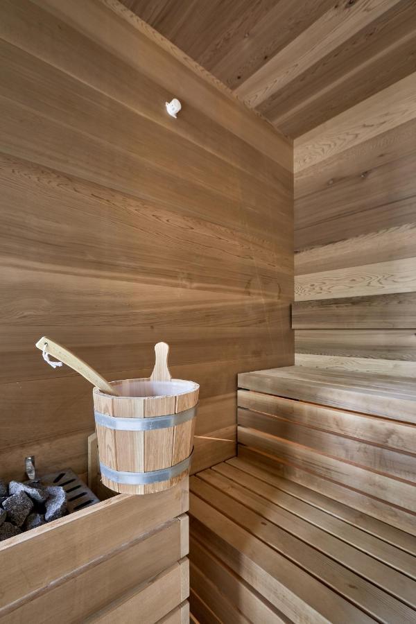 Floris Green Suites By Parc Hotel Florian シウジ エクステリア 写真
